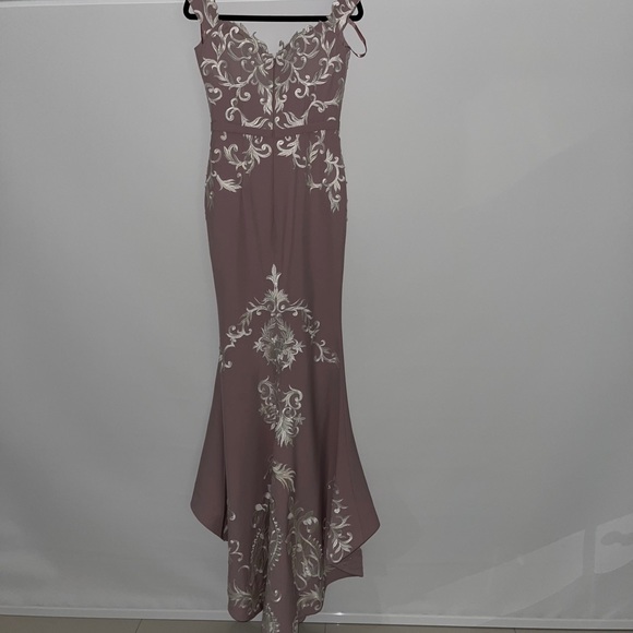 Bridesmaid dress - Picture 1 of 2